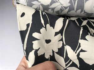 Fastvævet bomuld - elegante blomster på antracit bund